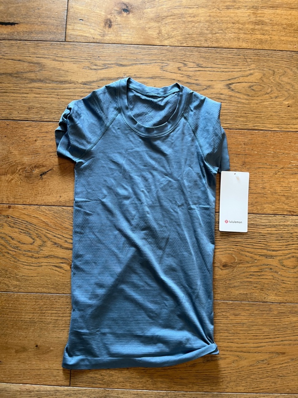 lululemon athletica women's short sleeve tee - slate blue
